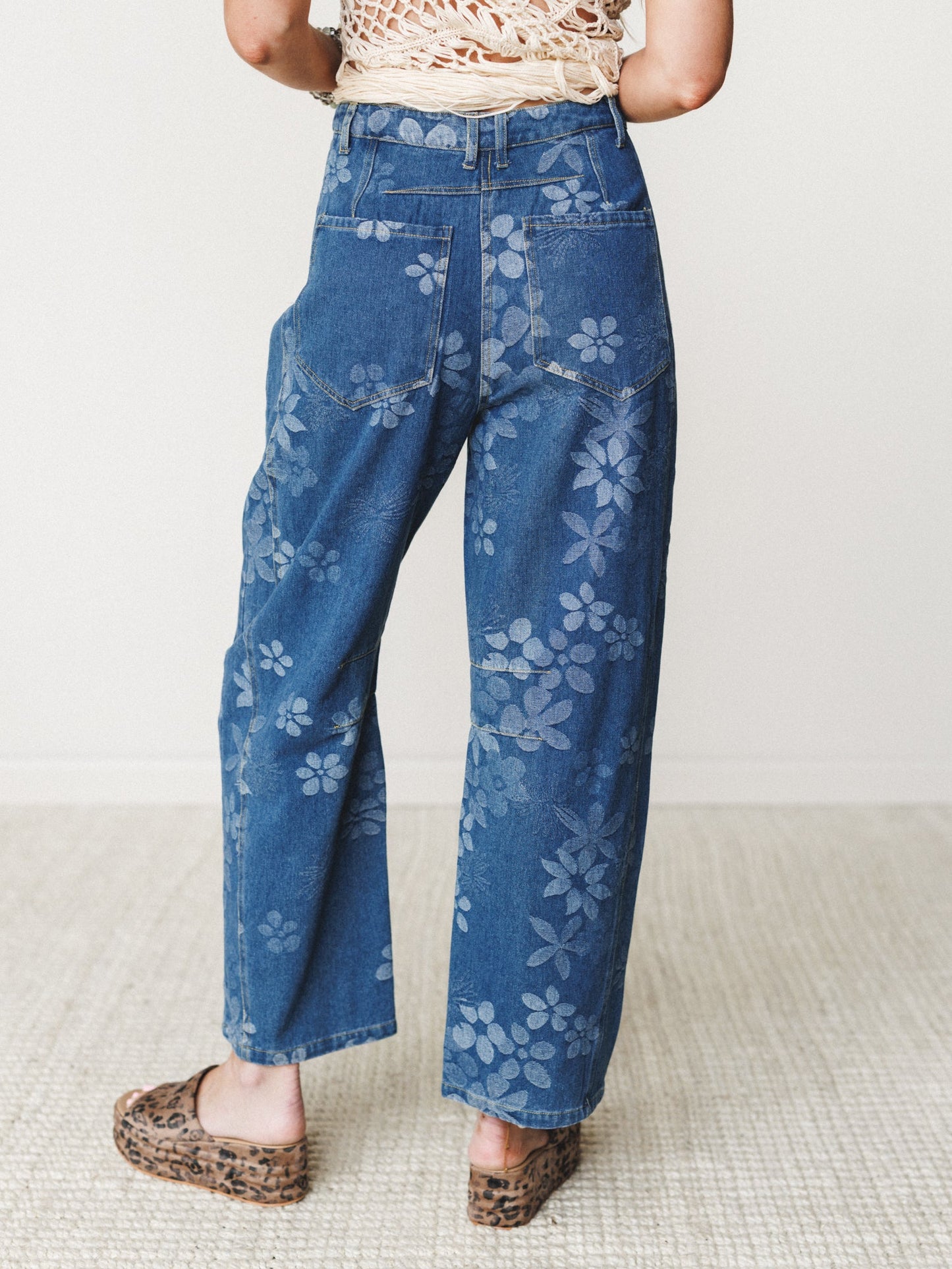 Groovy Step Jeans - Medium Wash