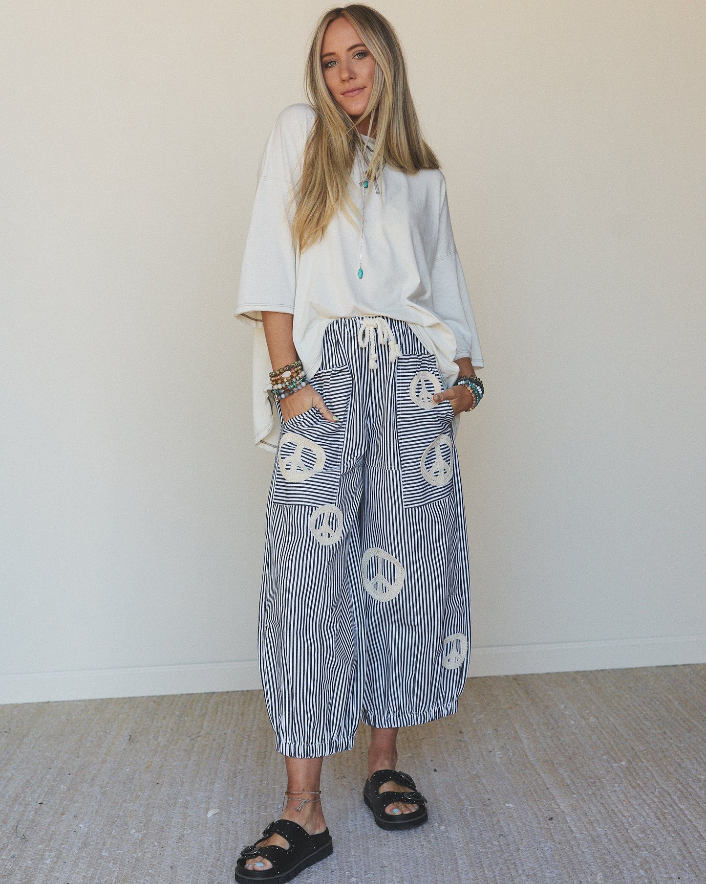 Peace Out Stripe Jeans - Black