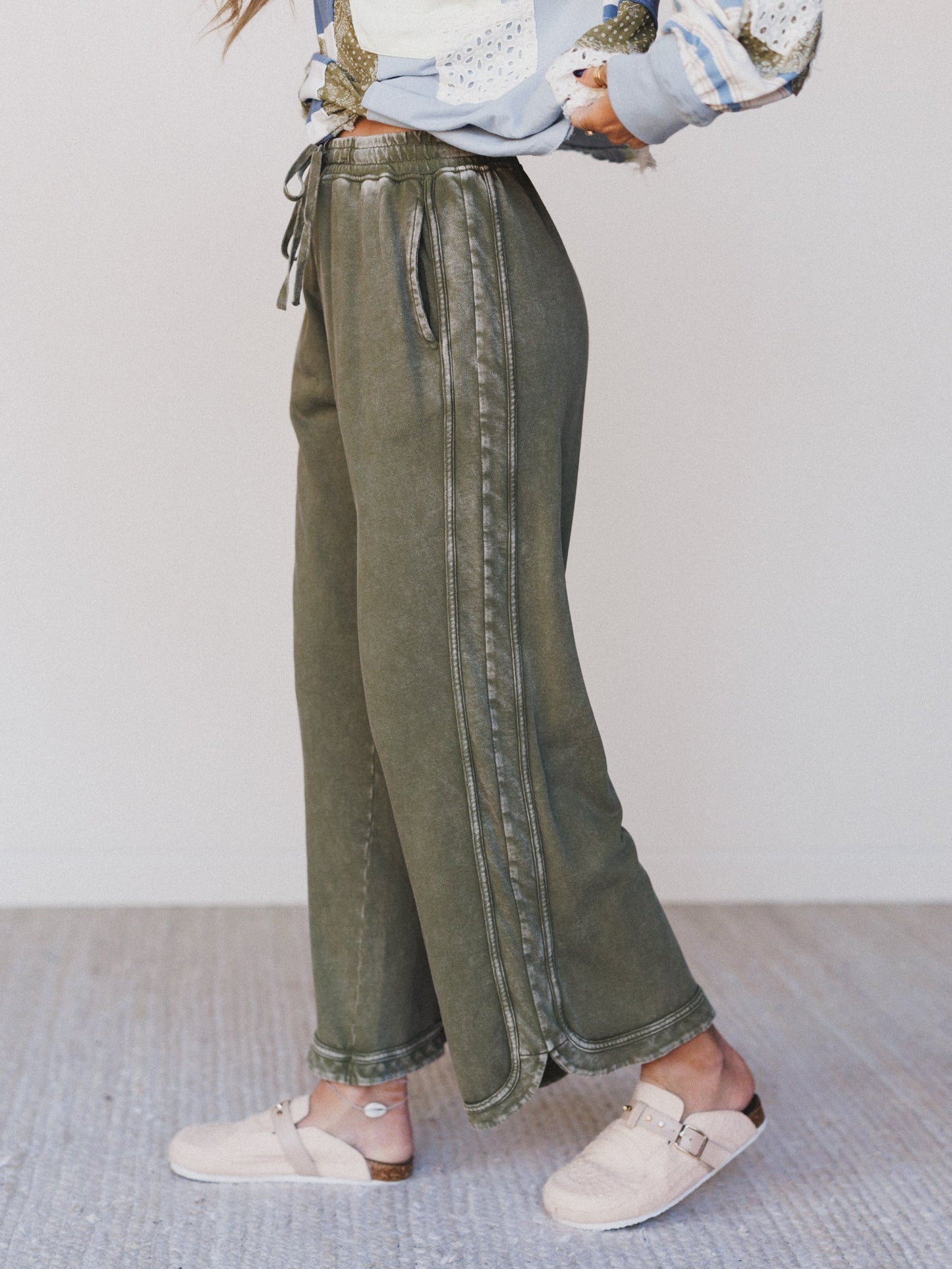 So Comfy Wide Leg Pant Cropped Length - Olive - Pre Order