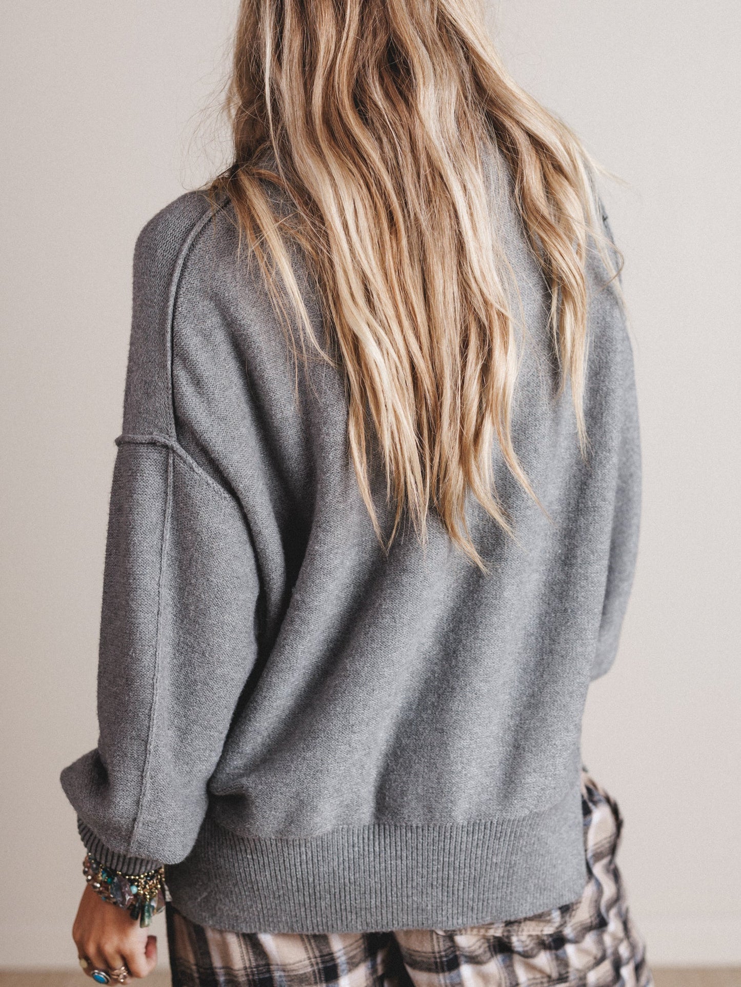 Tiger Drift Sweater - Gray