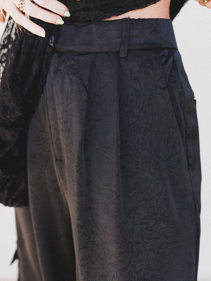 Stealing The Show Satin Pants - Black