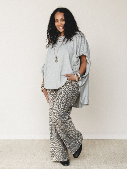 Roaming Leopard Print Pants - Brown