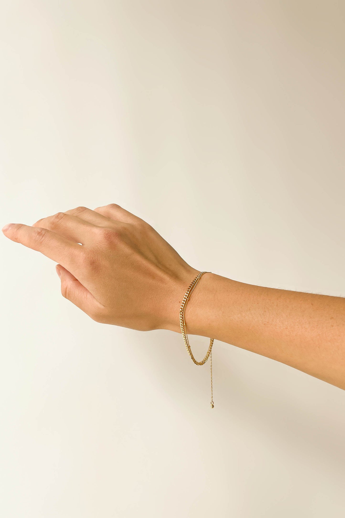 DOUBLE CHAIN BRACELET