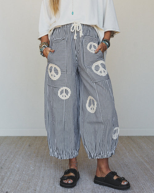 Peace Out Stripe Jeans - Black