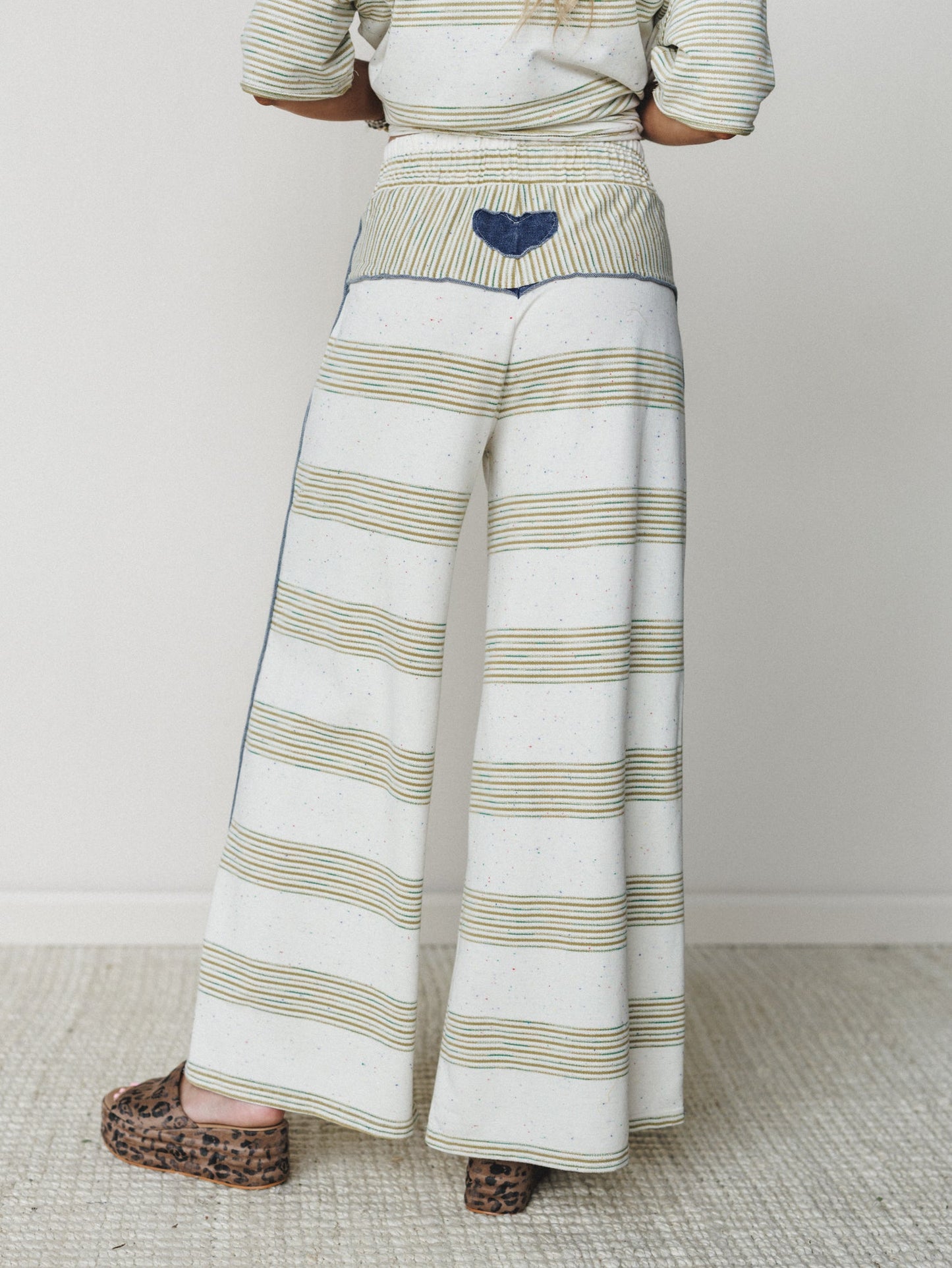 Striped Shores Pants - Olive