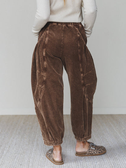 The Nest Nora Gathered Barrel Corduroy Pant - Brown