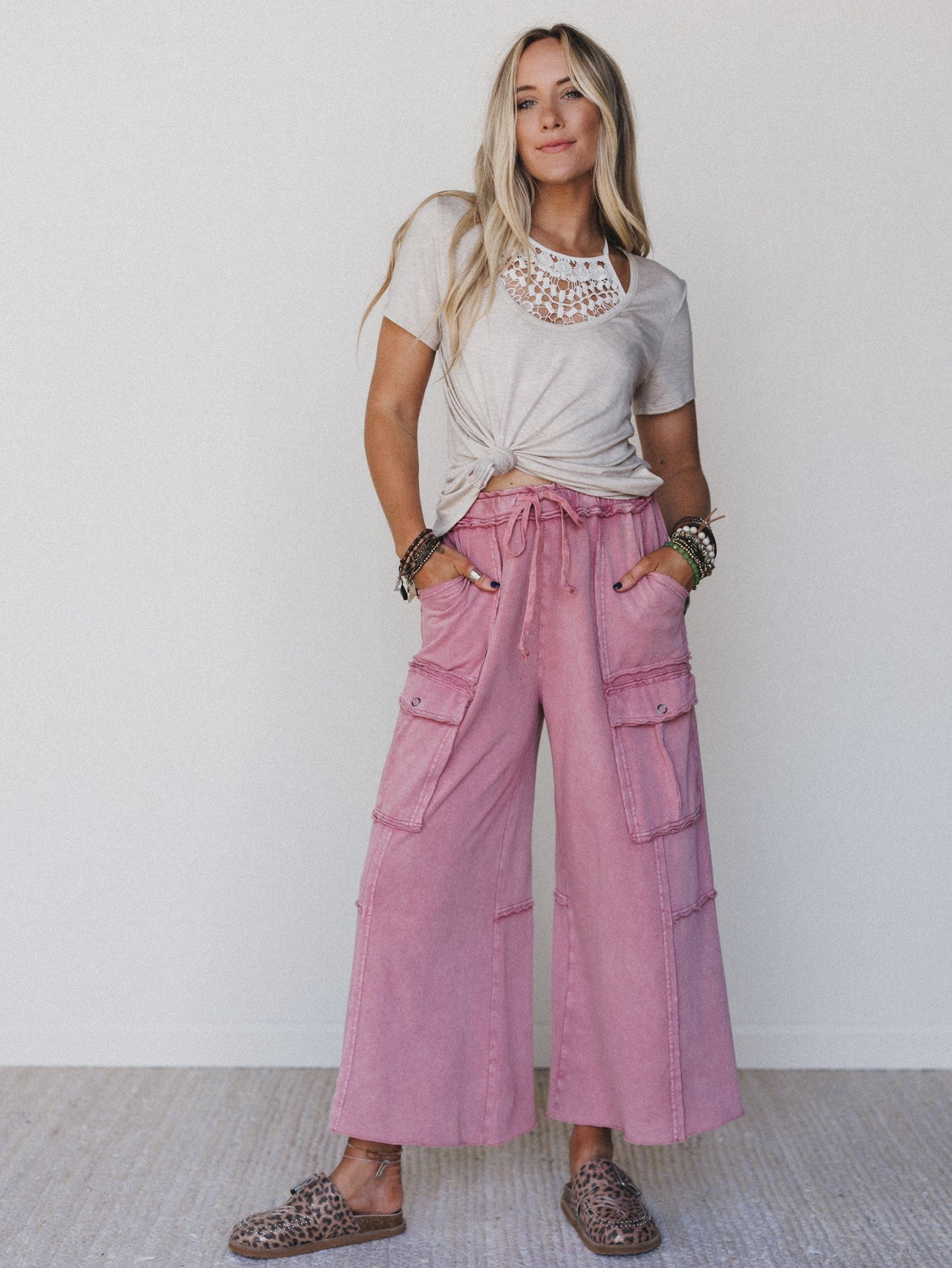 Game On Cargo Wide Leg Pant - Burgundy