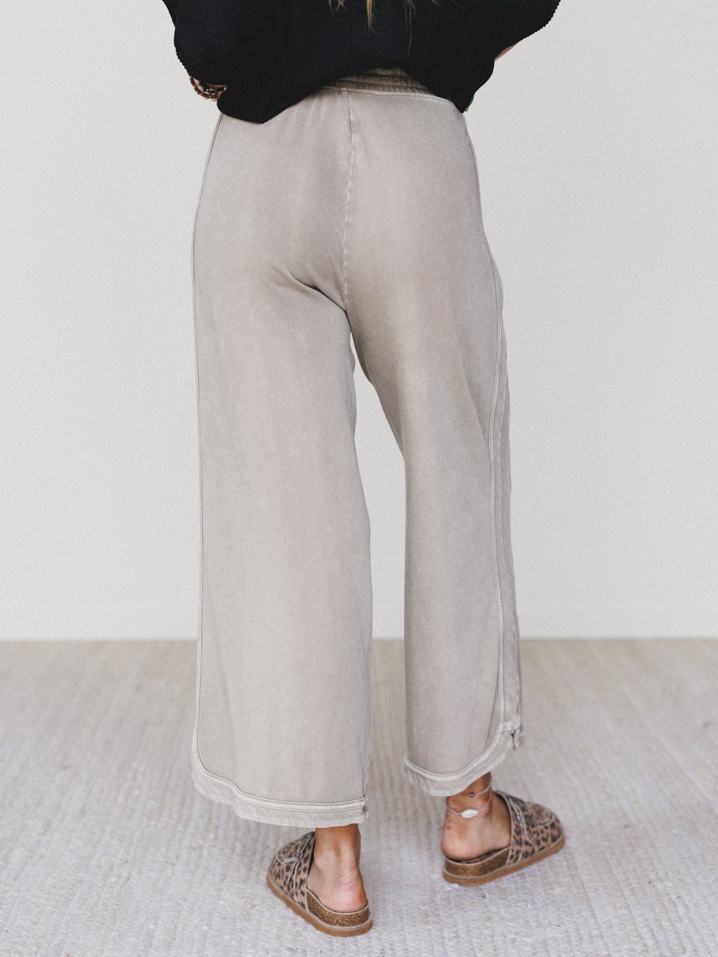 So Comfy Wide Leg Pant Cropped Length - Mocha