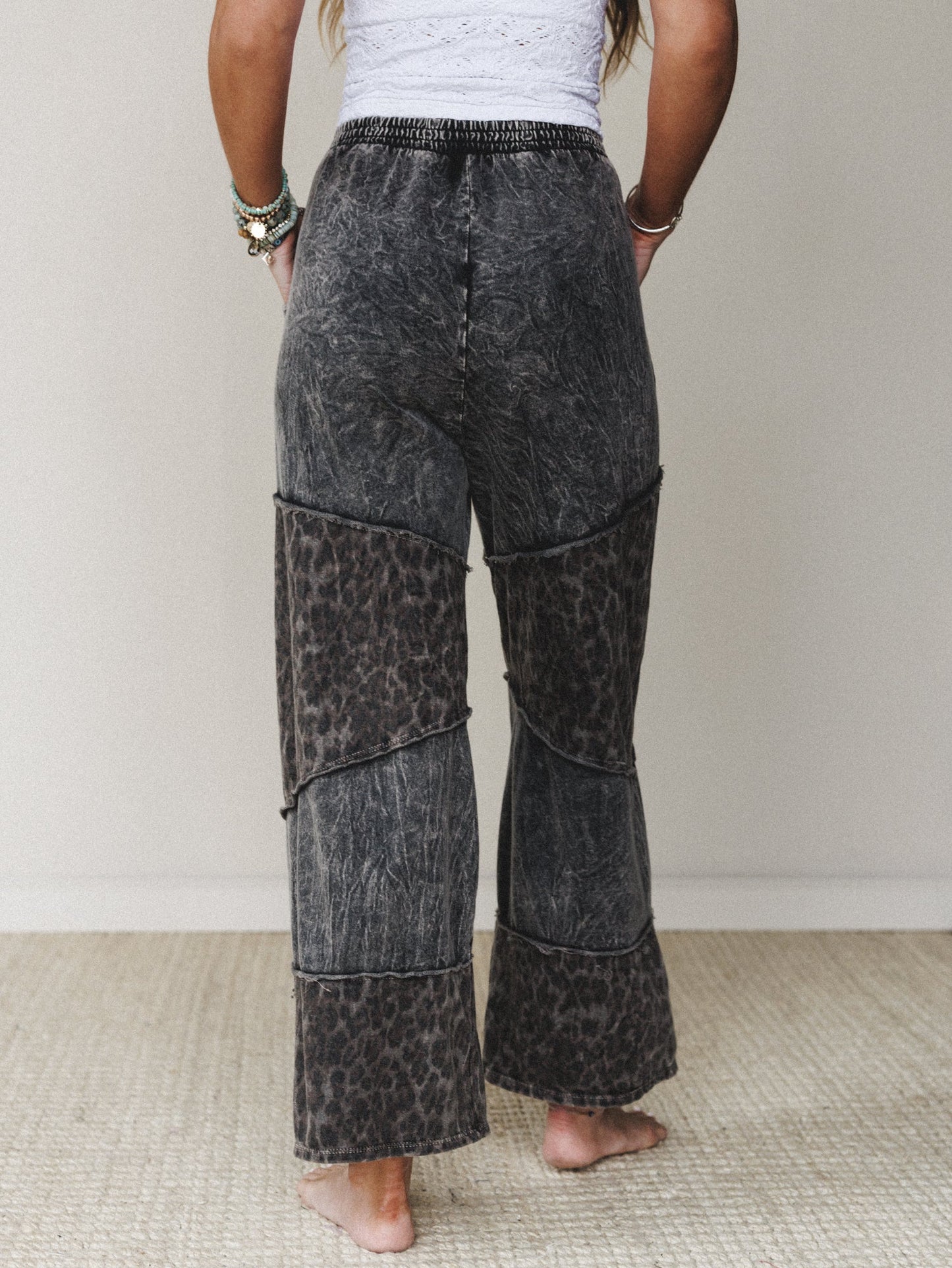 Milana Leopard Print Wide Leg Pants - Ash Black