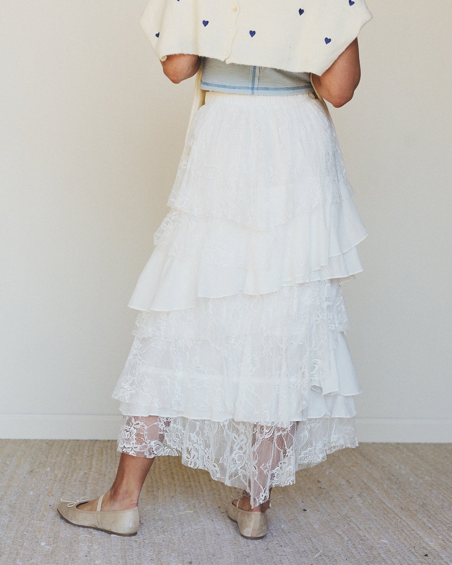 Quiet Getaway Lace Maxi Skirt - Off White