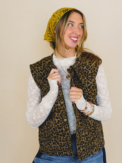 Wild Wonders Vest - Mocha Mousse