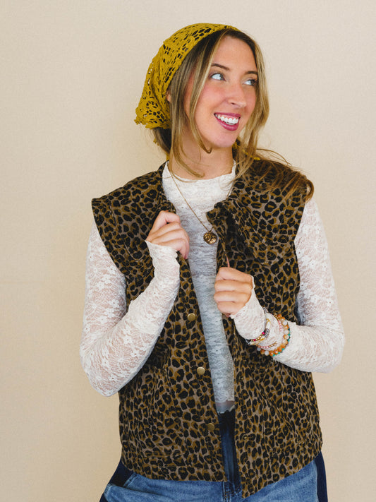 Wild Wonders Vest - Mocha Mousse