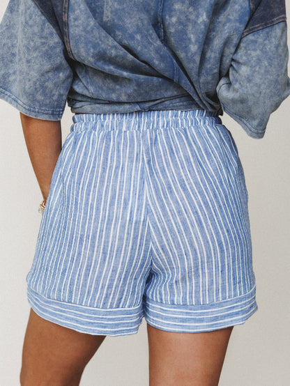 The Nest Easy Sunday Shorts - Chambray