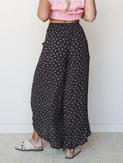 The Nest Wandering Flower Side Slit Pant - Iron