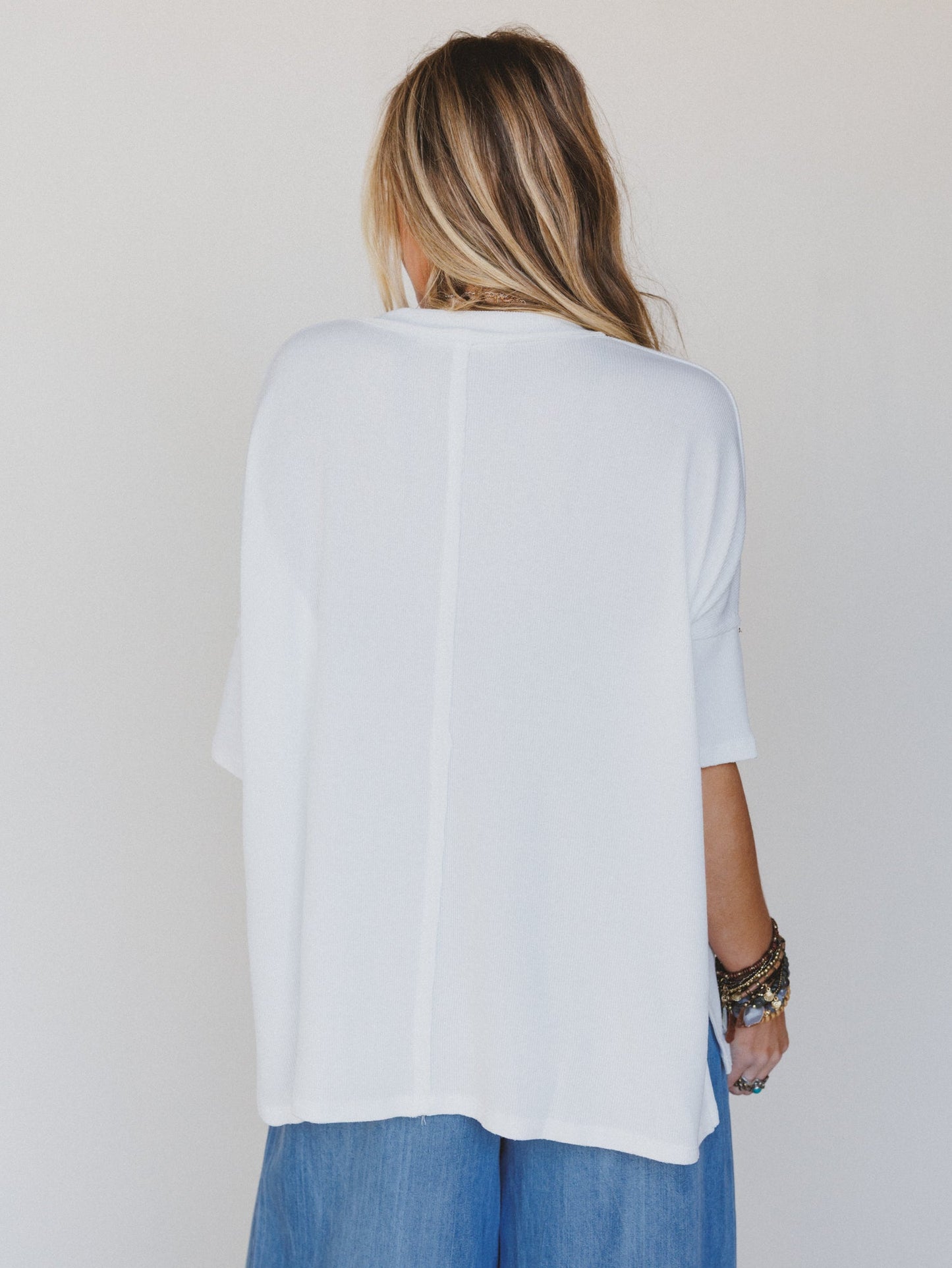 The Nest On The Go V Neck Ribbed Essential Tee - Off White
