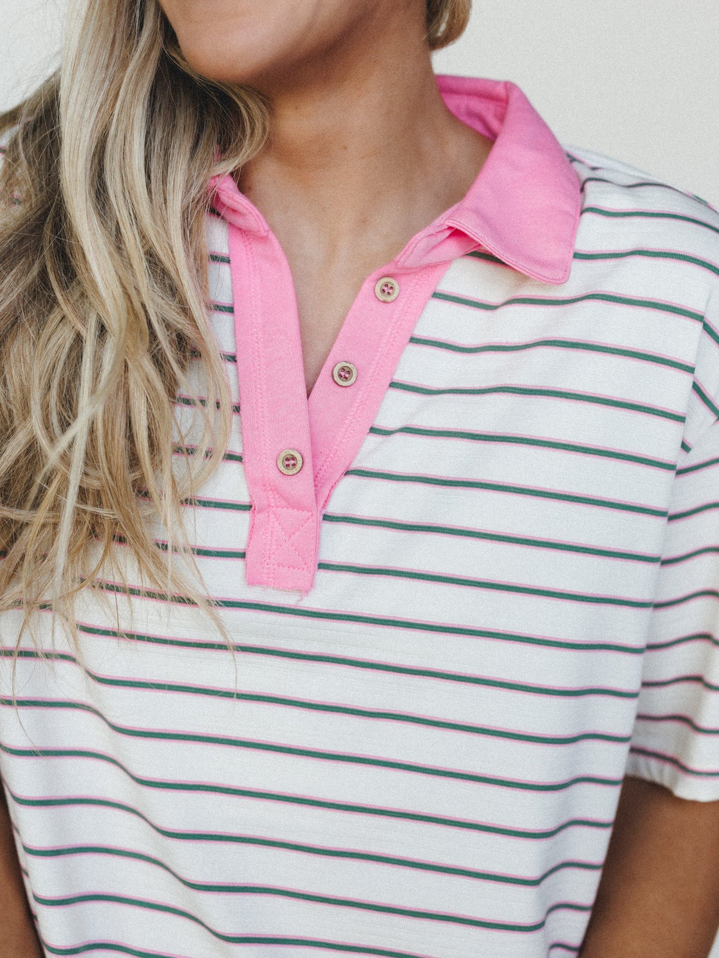 She's a Win Tee - White Mix