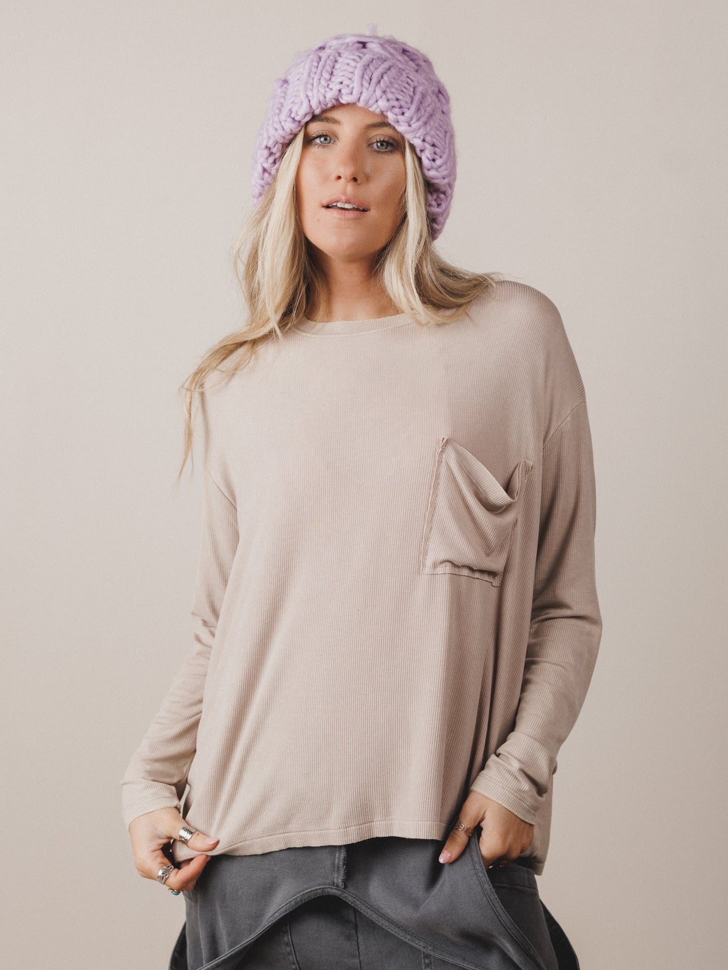 Here To There Pocket Tee - Ash Mocha