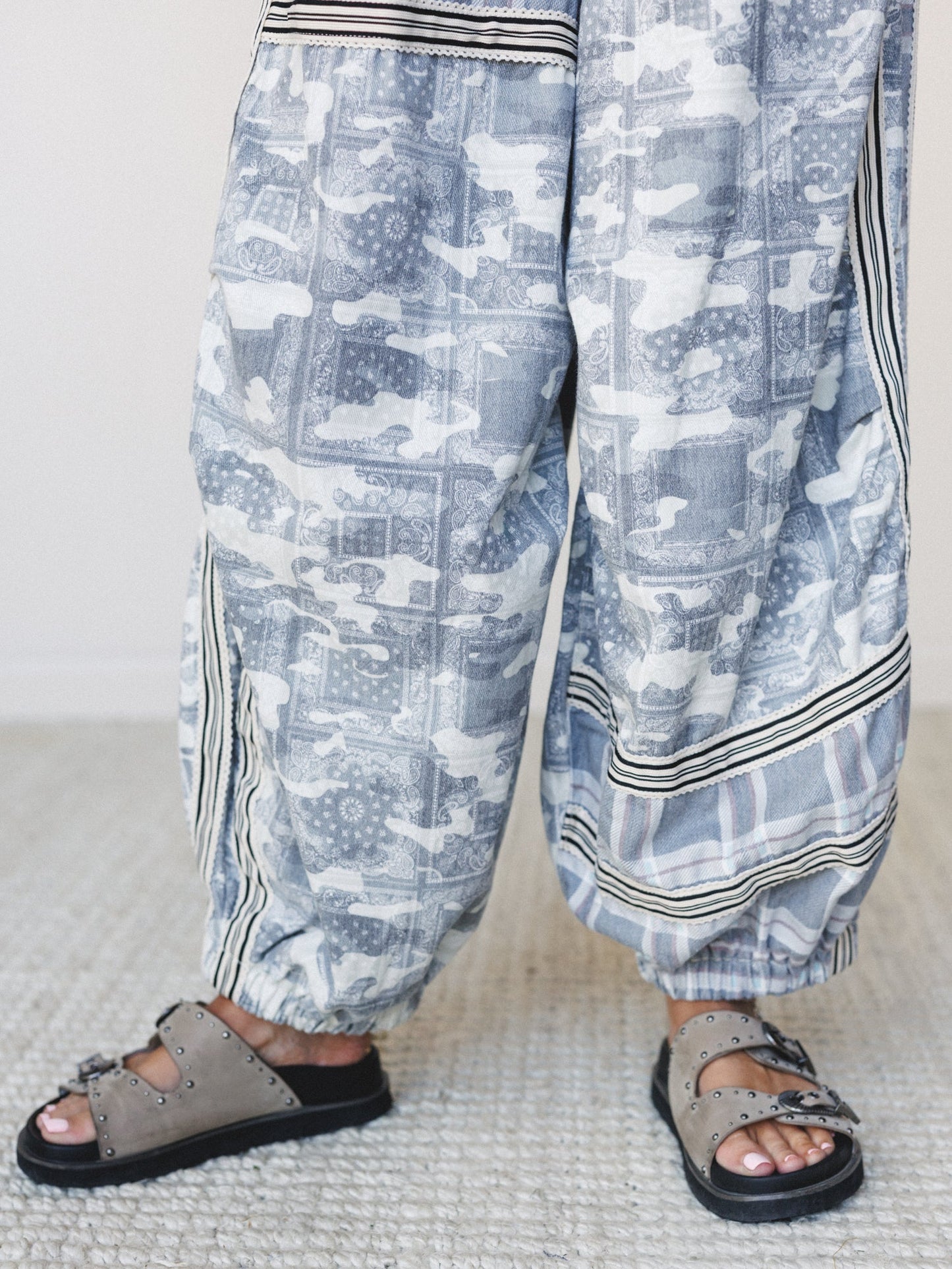 Called in the Wild Pants - Black Camo