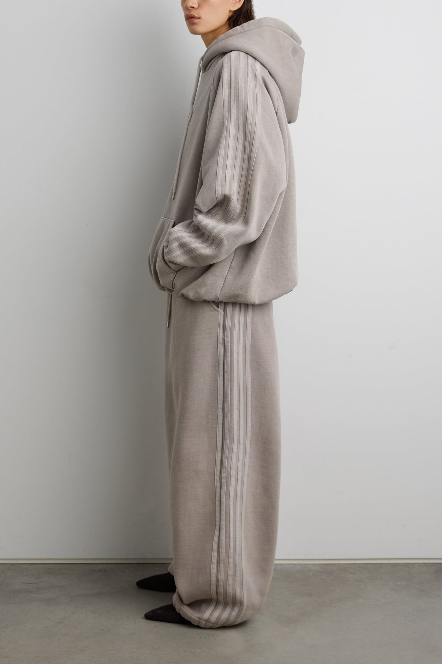 FLEECE STUDIO BOYFRIEND TRACK HOODIE