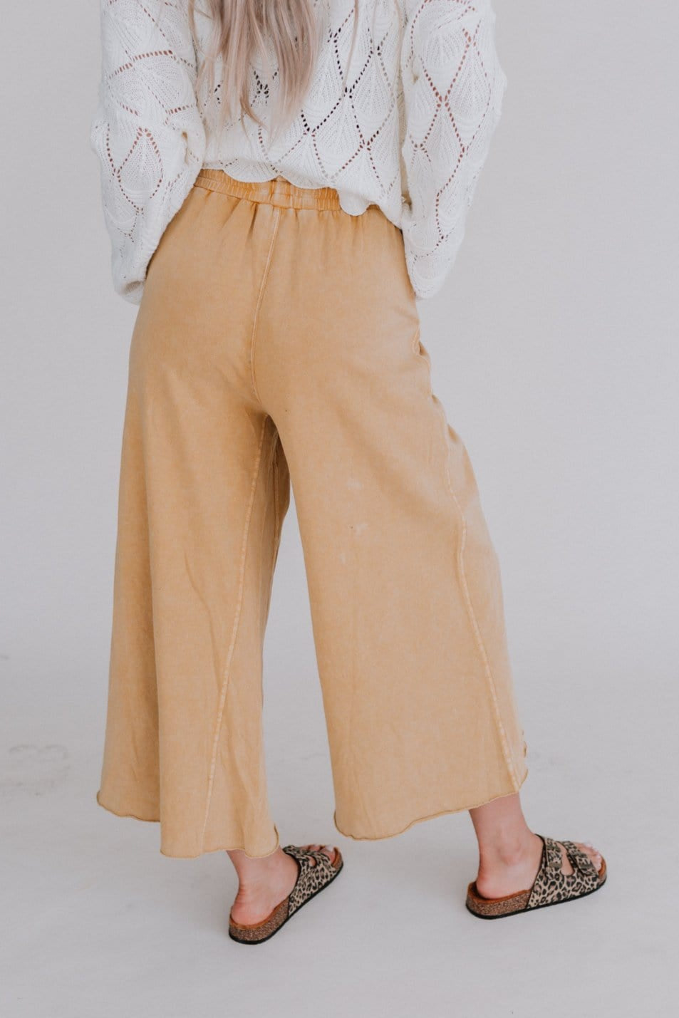 Relaxing Robin Wide Leg Pant - Mustard