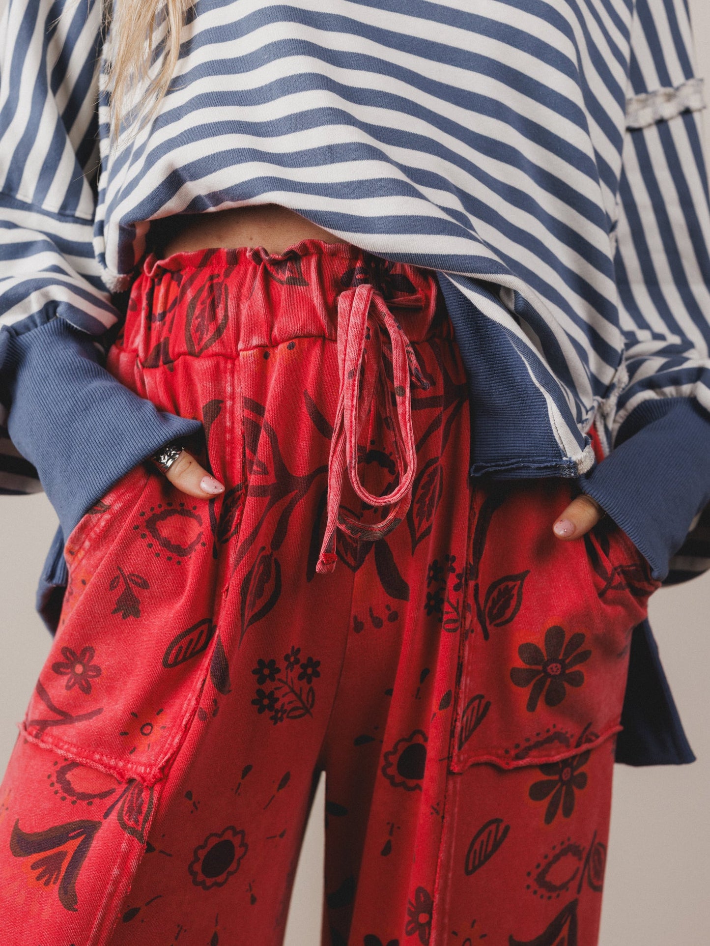 Groove Garden Pants - Red