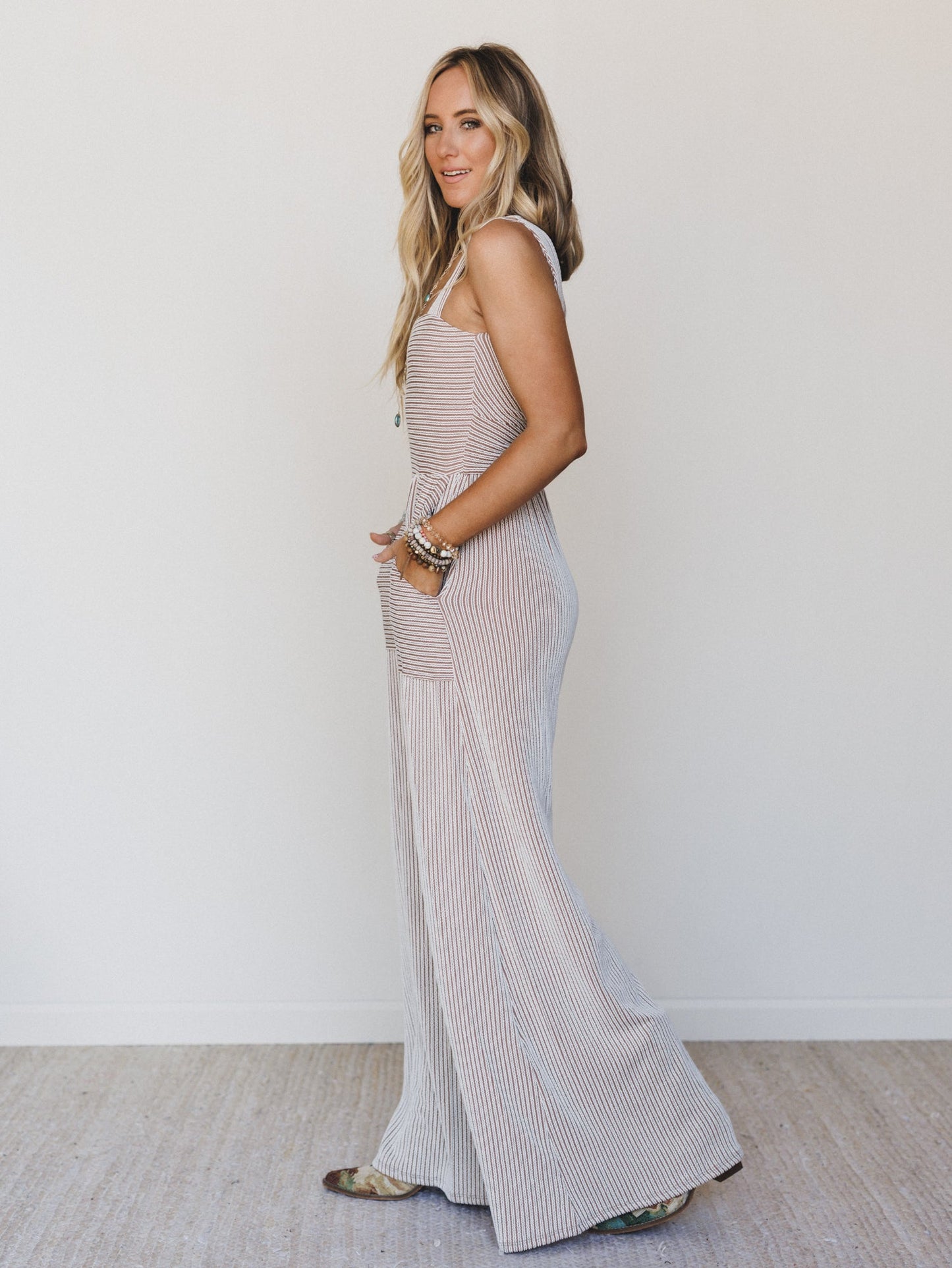 The Nest Alanis Textured Jumpsuit - Taupe