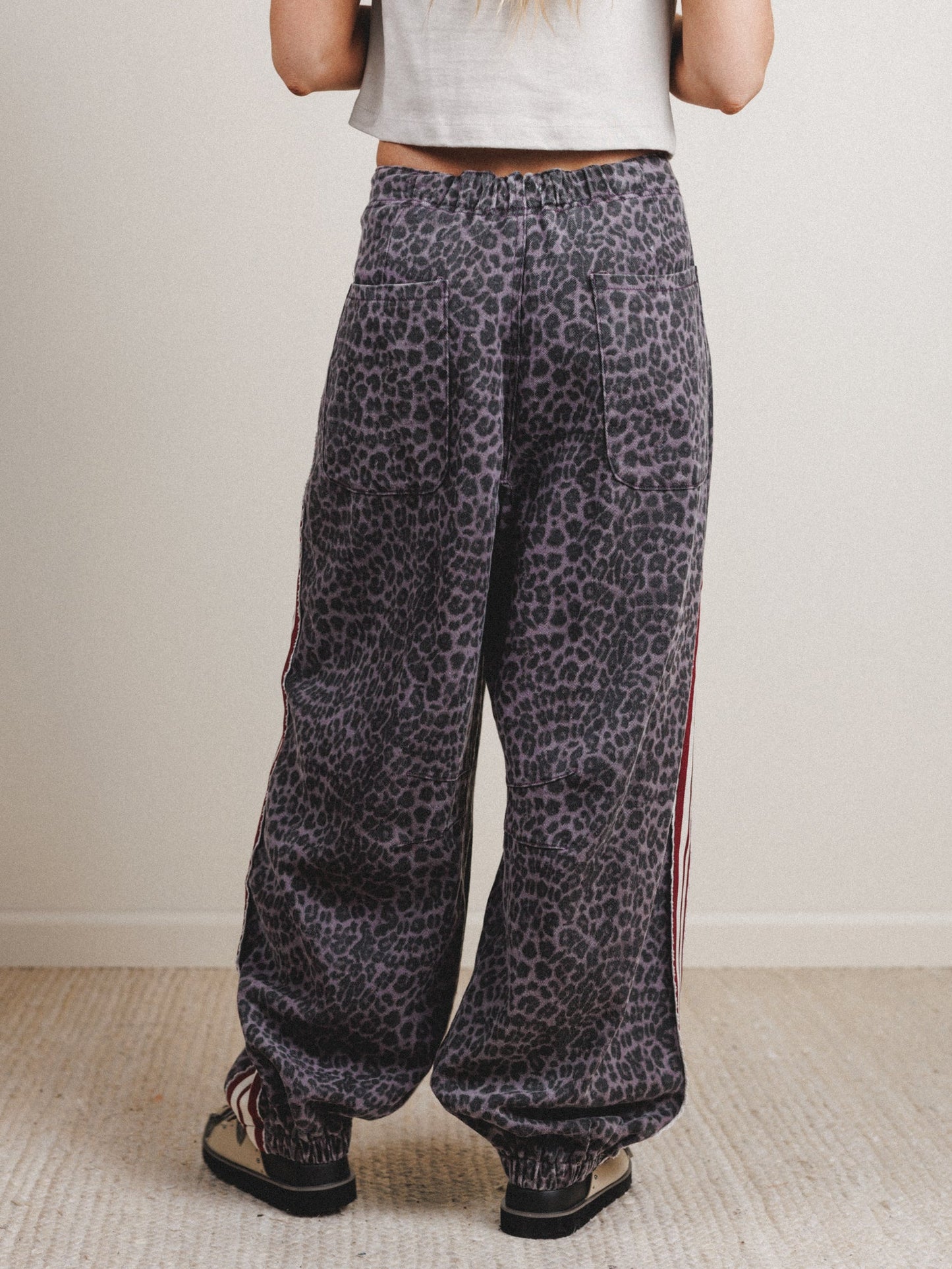 Wild Awakening Pants - Black Leopard