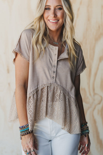 Callie Short Sleeve Tee - Beige