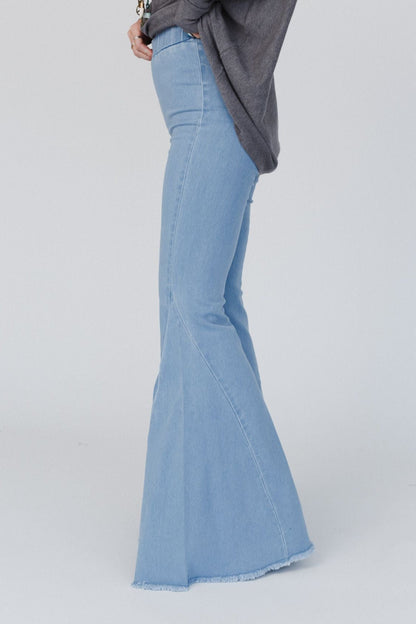 The Signature Flare - Light Denim