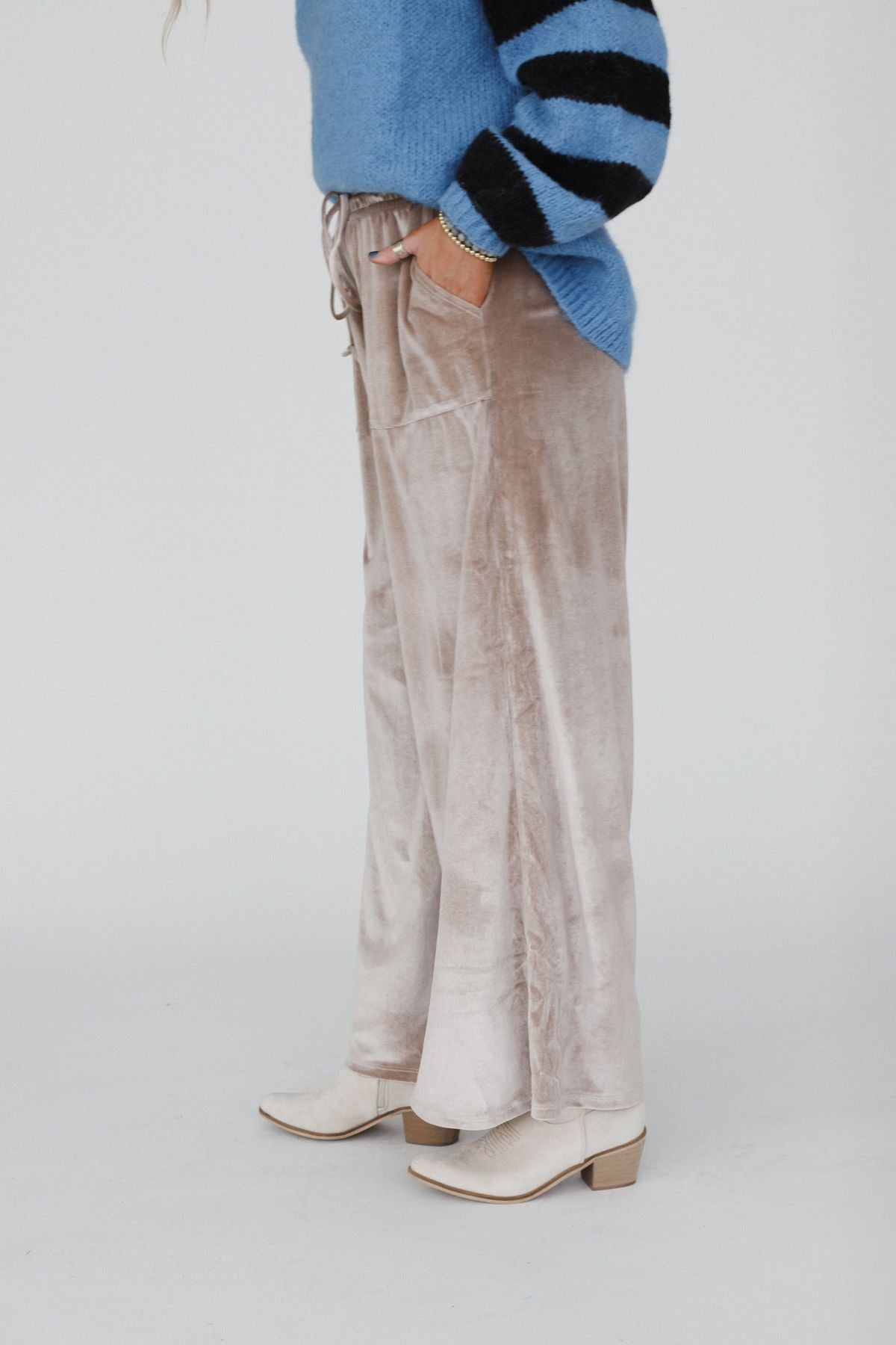 The Nest Relaxing Robin Velvet Wide Leg Pant - Taupe